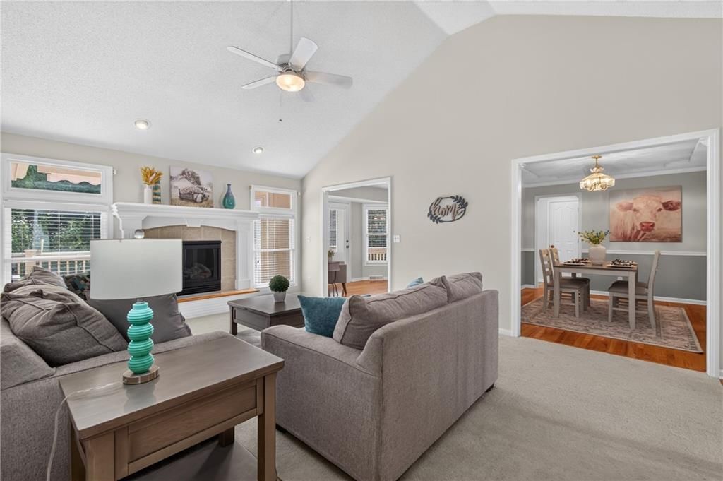 1915 Meadowlark Drive — photo 12