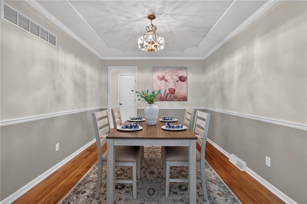 1915 Meadowlark Drive — photo 13