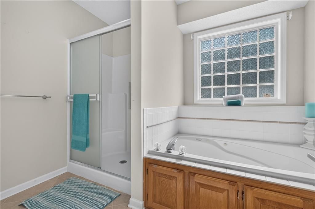 1915 Meadowlark Drive — photo 28