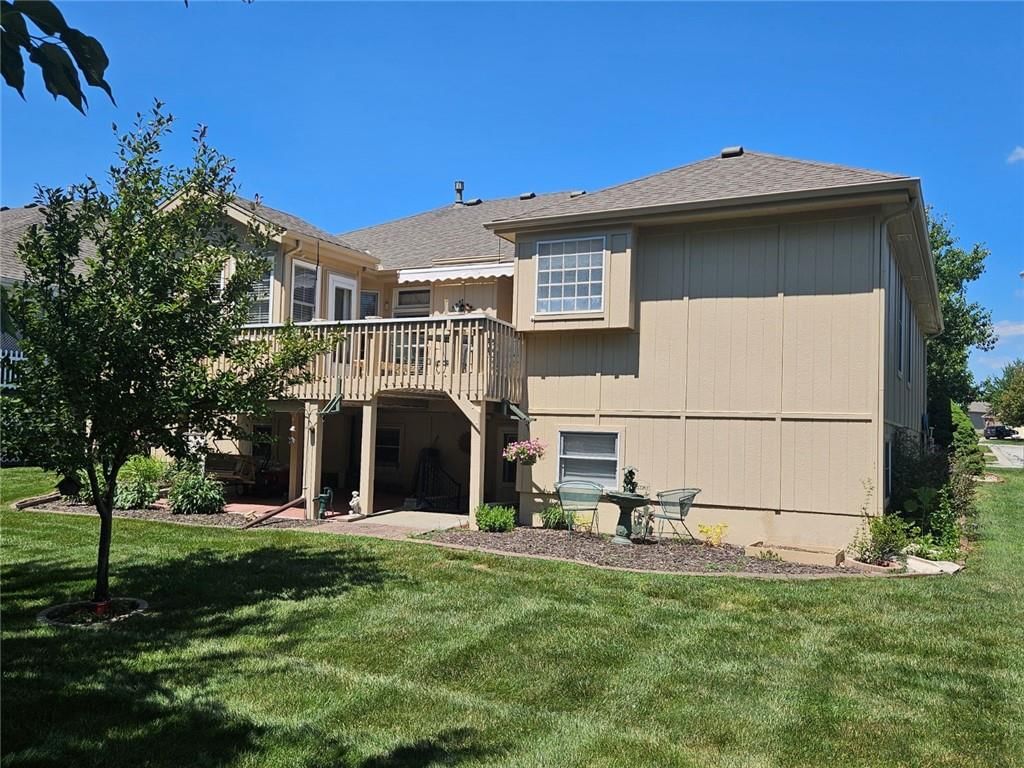 1915 Meadowlark Drive — photo 64
