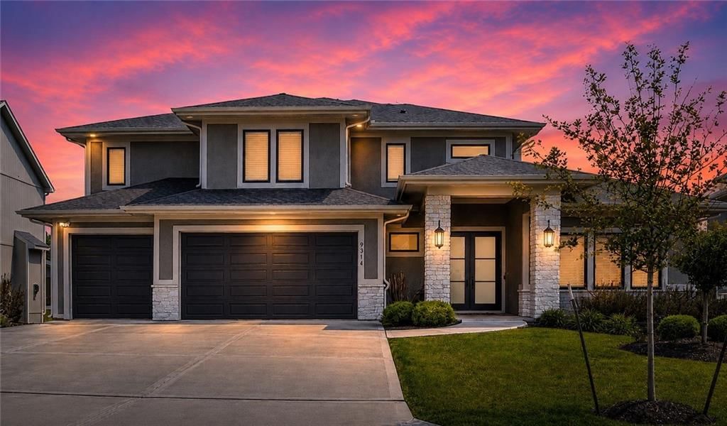 9311 W 168th Terrace, Overland Park, KS