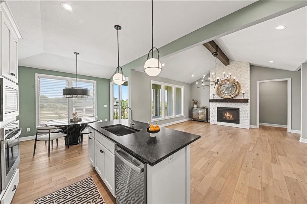 4002 W 158th Terrace — photo 19