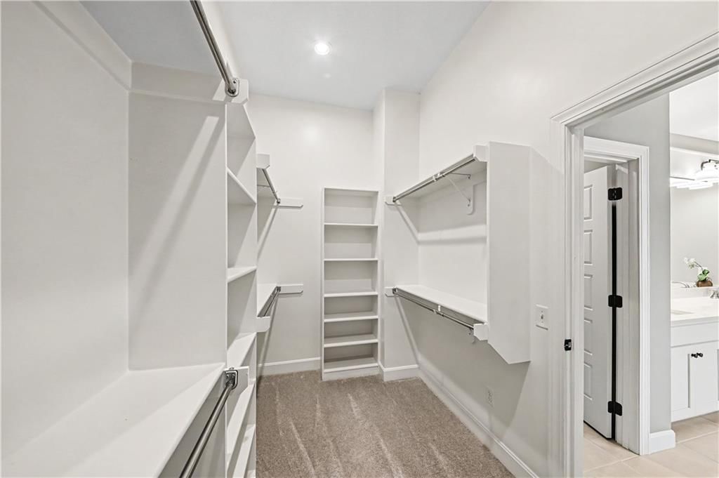 4002 W 158th Terrace — photo 29