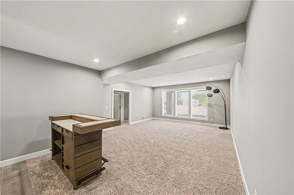 4002 W 158th Terrace — photo 32