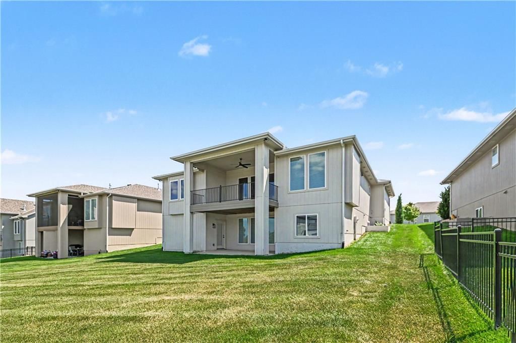 4002 W 158th Terrace — photo 43