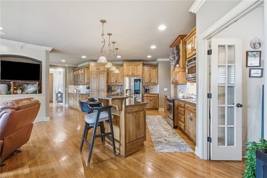 138 S Shore Drive — photo 30
