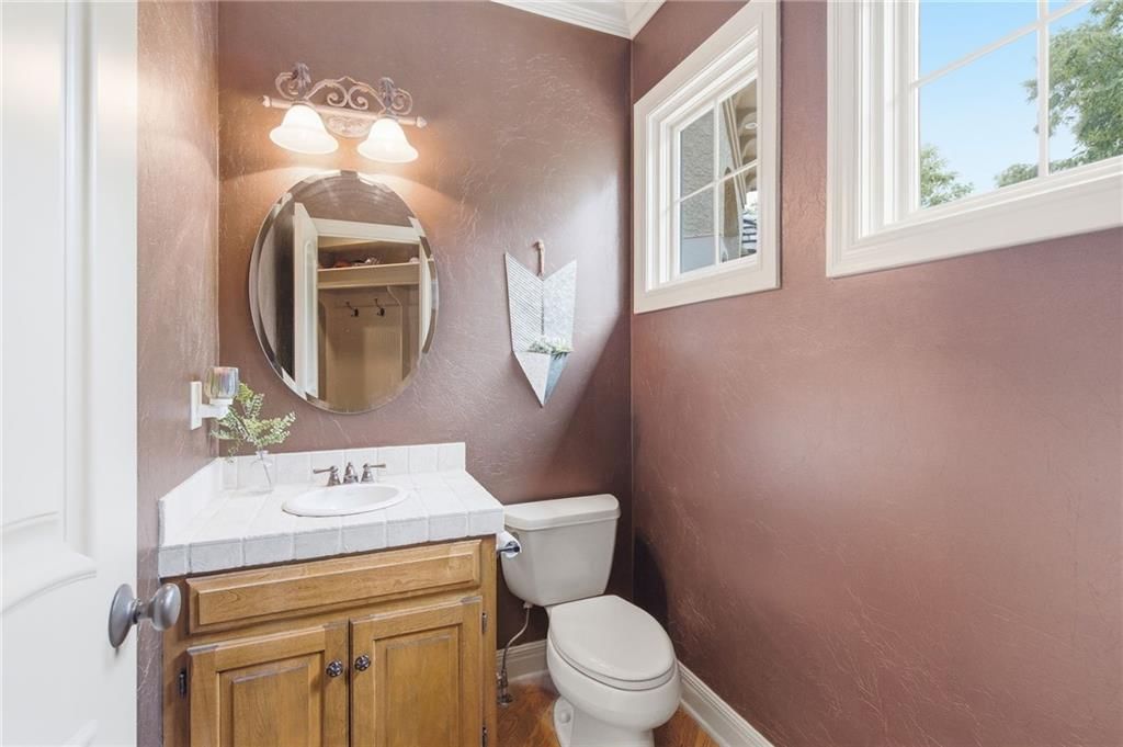 138 S Shore Drive — photo 41