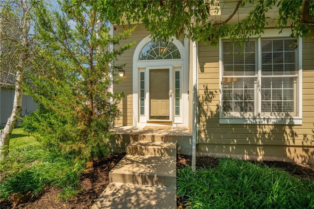 13844 Bradshaw Street — photo 2