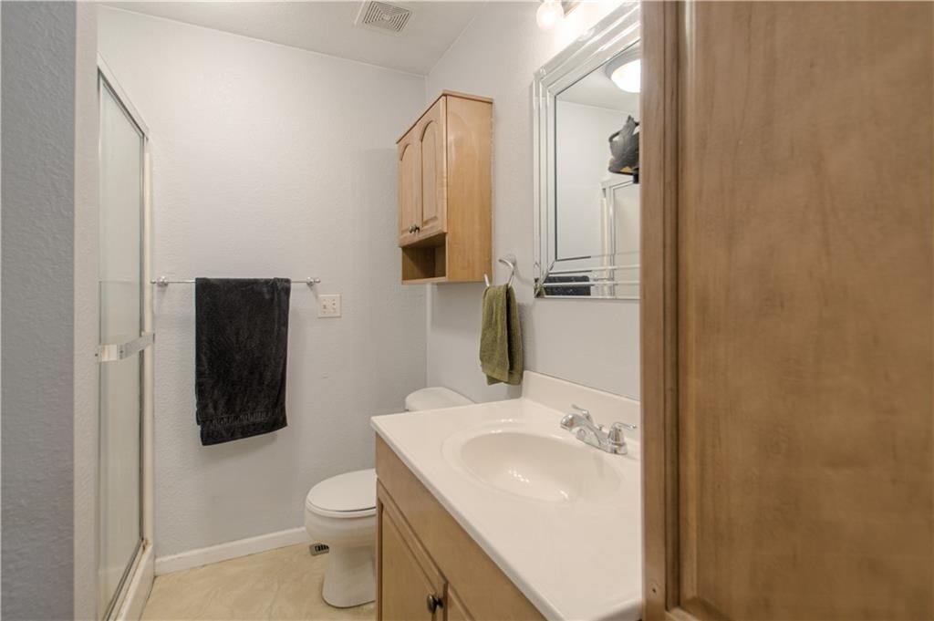 9409 E 69th Street — photo 10
