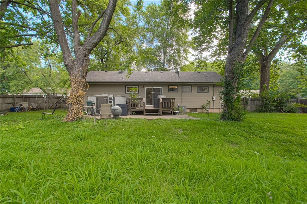 9409 E 69th Street — photo 25