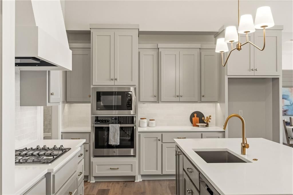 2226 SW Heartland Court — photo 10