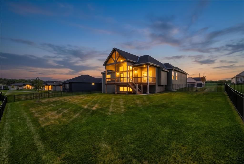2226 SW Heartland Court — photo 84