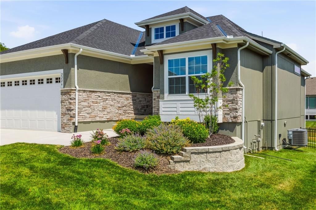 2226 SW Heartland Court — photo 85