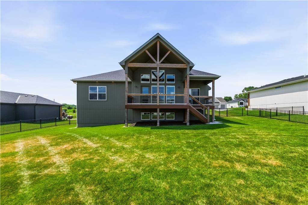 2226 SW Heartland Court — photo 95