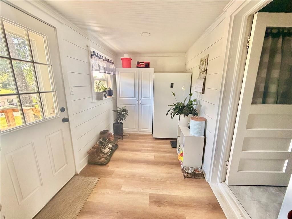 400 W Markey Street — photo 7