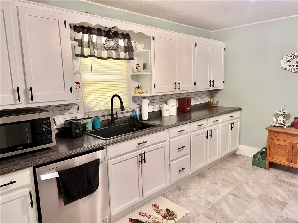 400 W Markey Street — photo 9