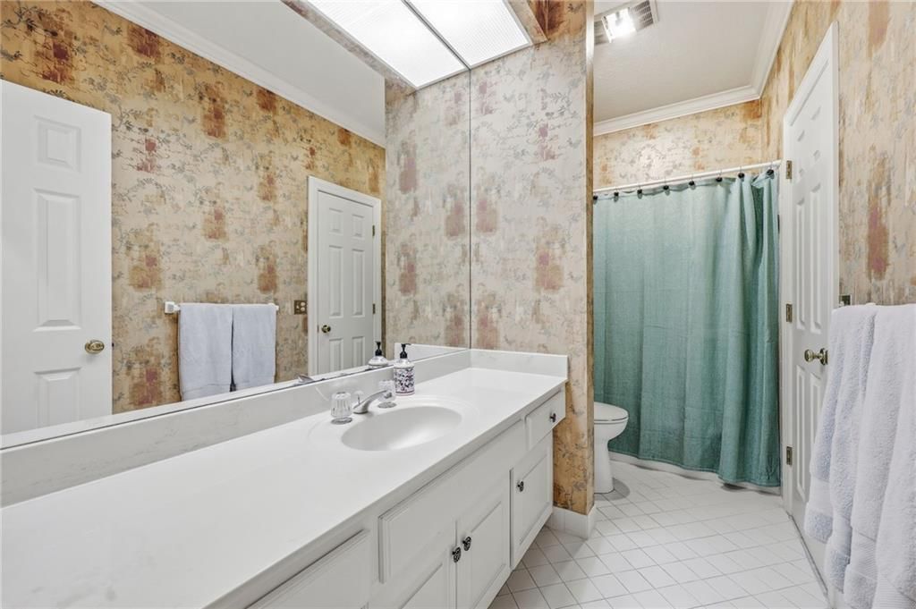 6305 W 92 Street — photo 32