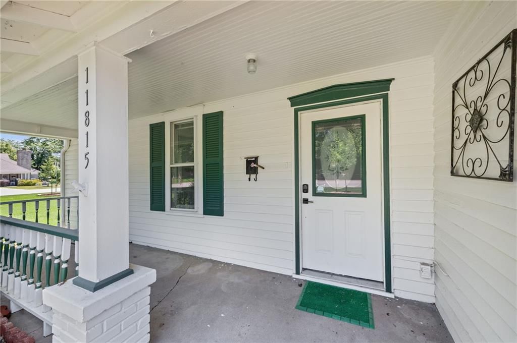 11815 Johnson Drive — photo 3