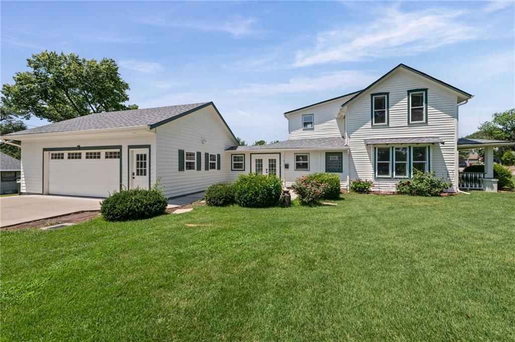 11815 Johnson Drive — photo 4