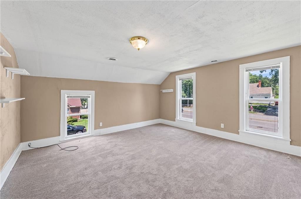 11815 Johnson Drive — photo 19