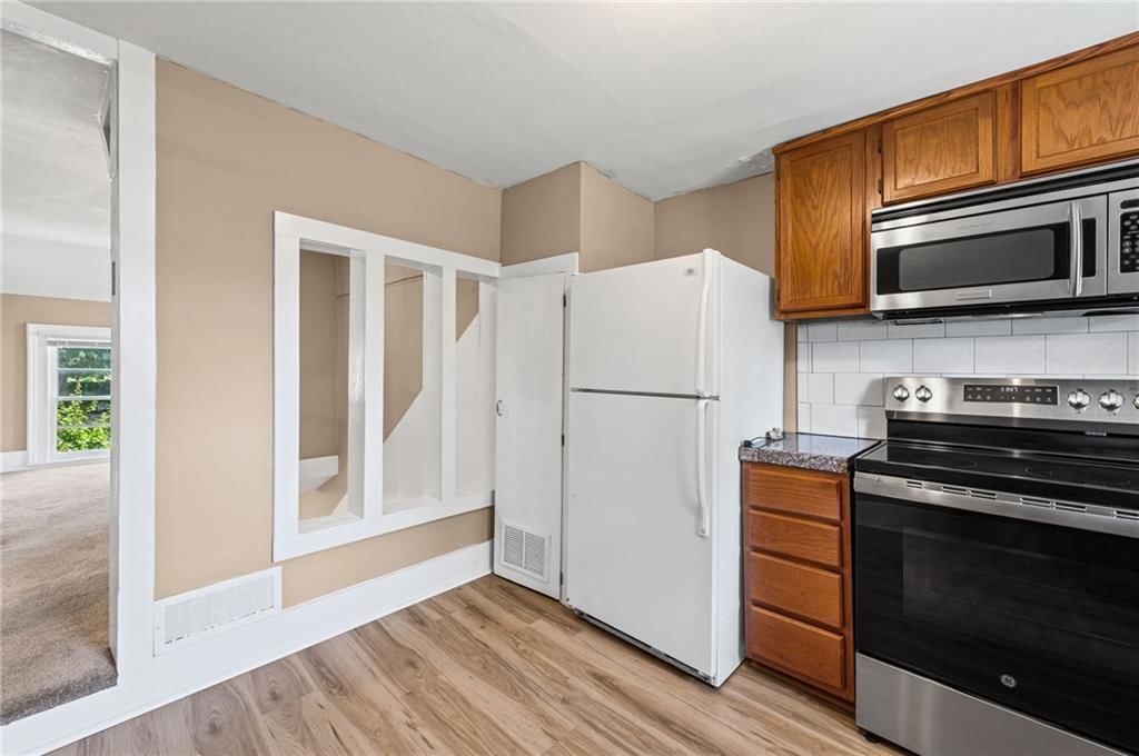 11815 Johnson Drive — photo 23