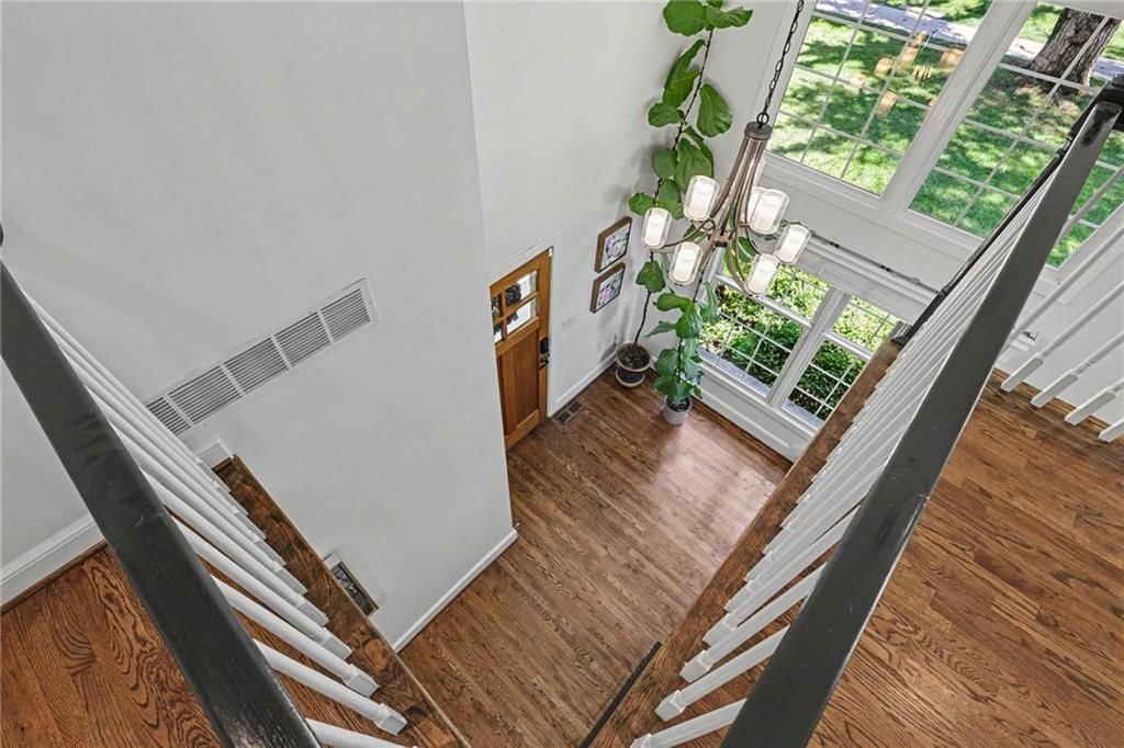 8104 Lee Boulevard — photo 23