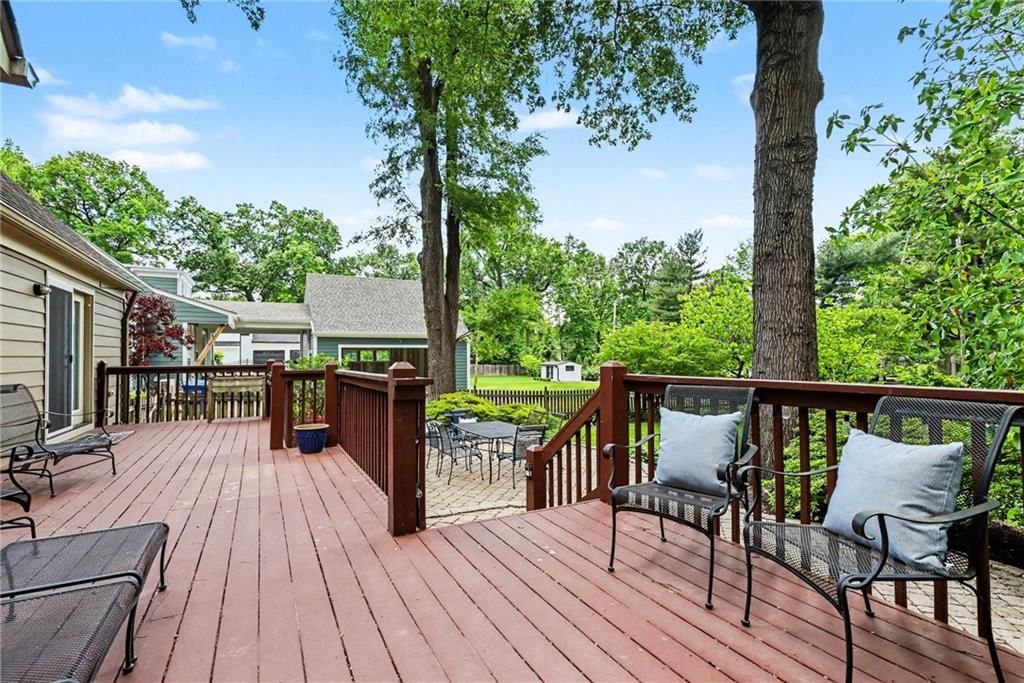 8104 Lee Boulevard — photo 35