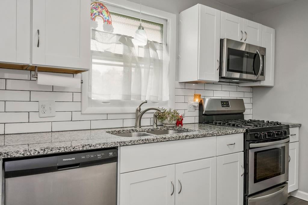 6603 N Holmes Street — photo 10