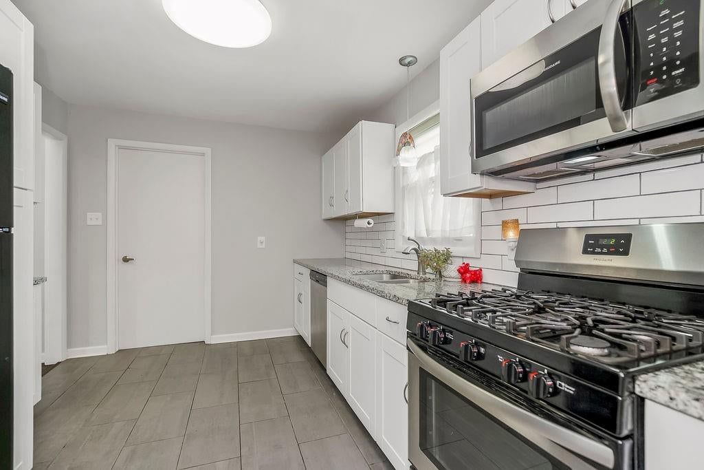 6603 N Holmes Street — photo 11