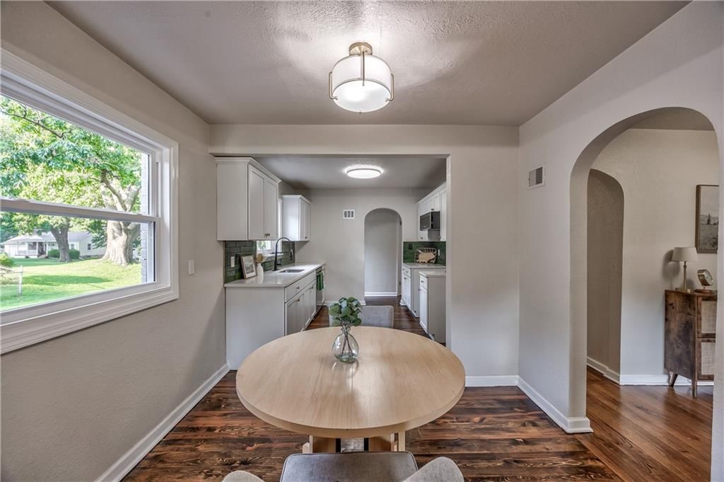 5200 Miami Avenue — photo 13