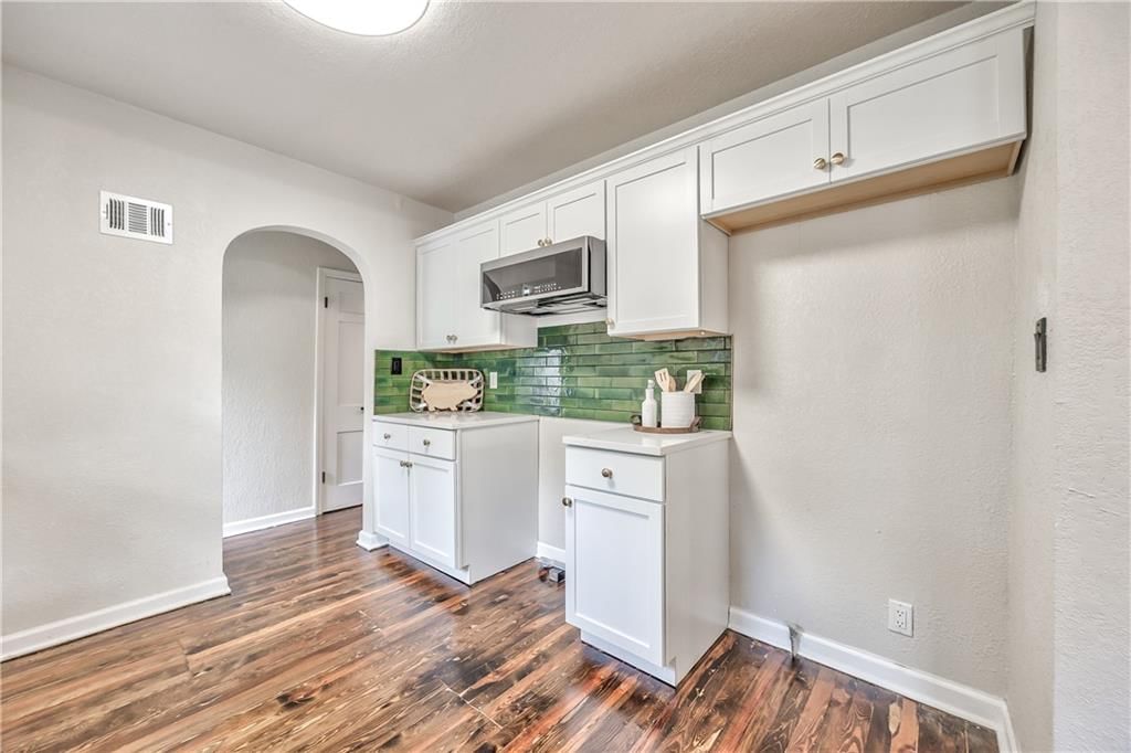 5200 Miami Avenue — photo 15