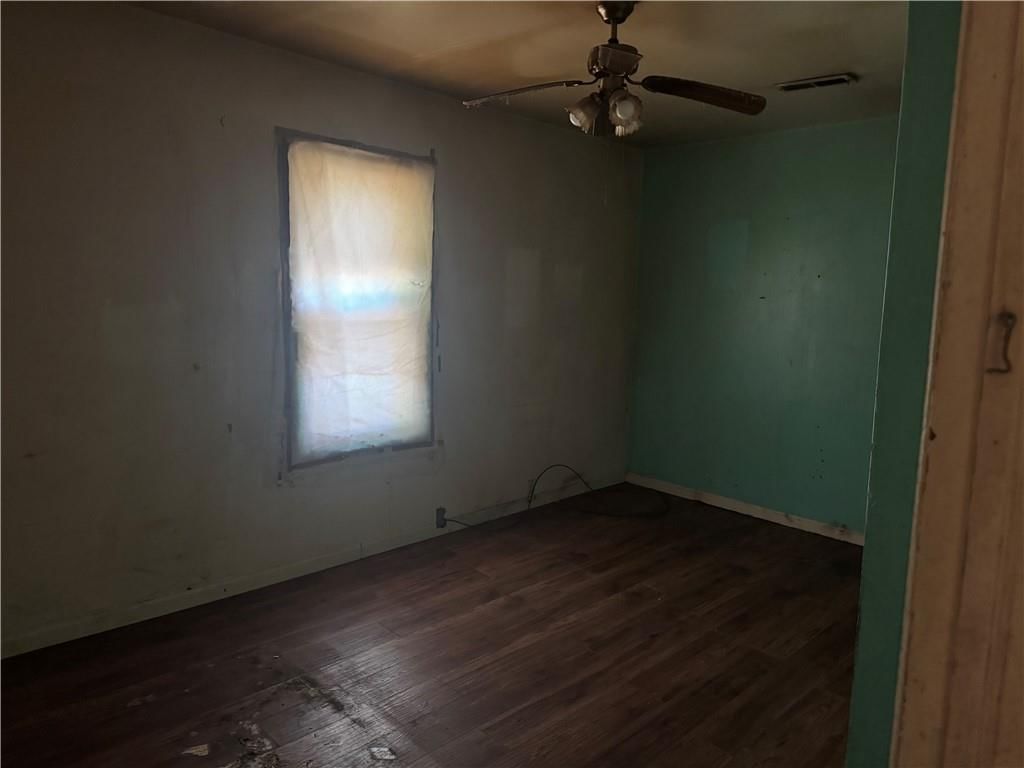 1522 Wilson Avenue — photo 6