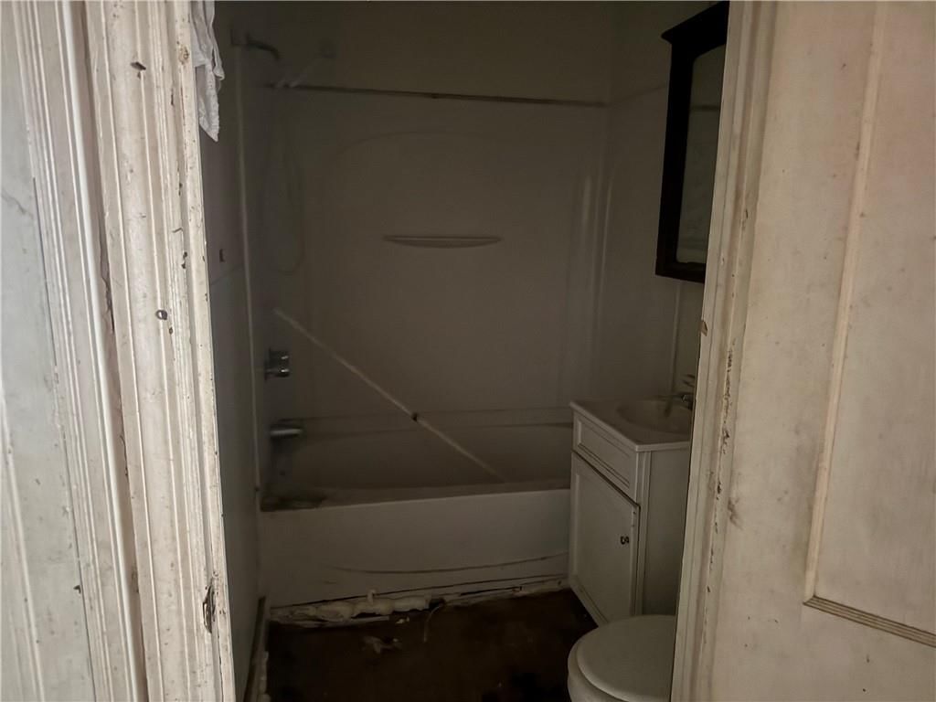 1522 Wilson Avenue — photo 8