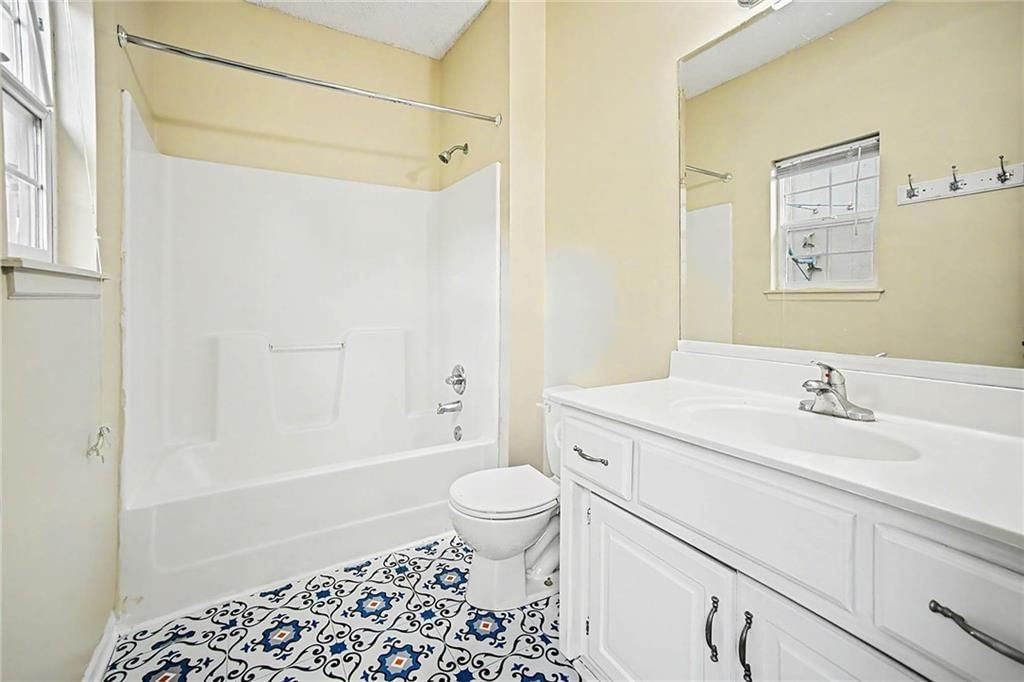 1328 Barnett Avenue — photo 12
