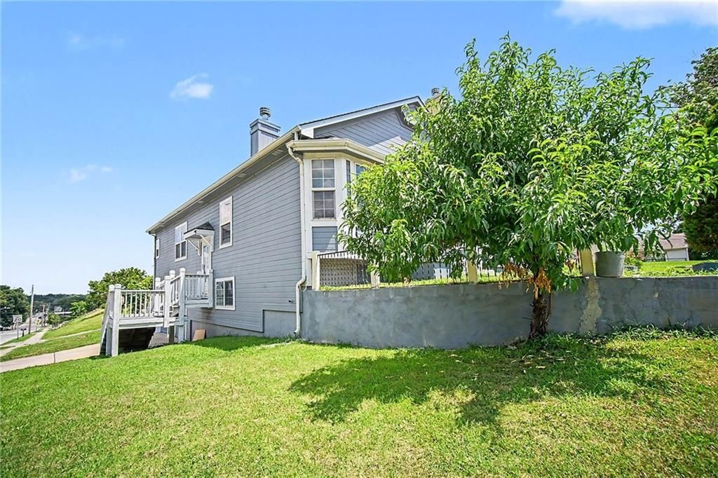 1328 Barnett Avenue — photo 22