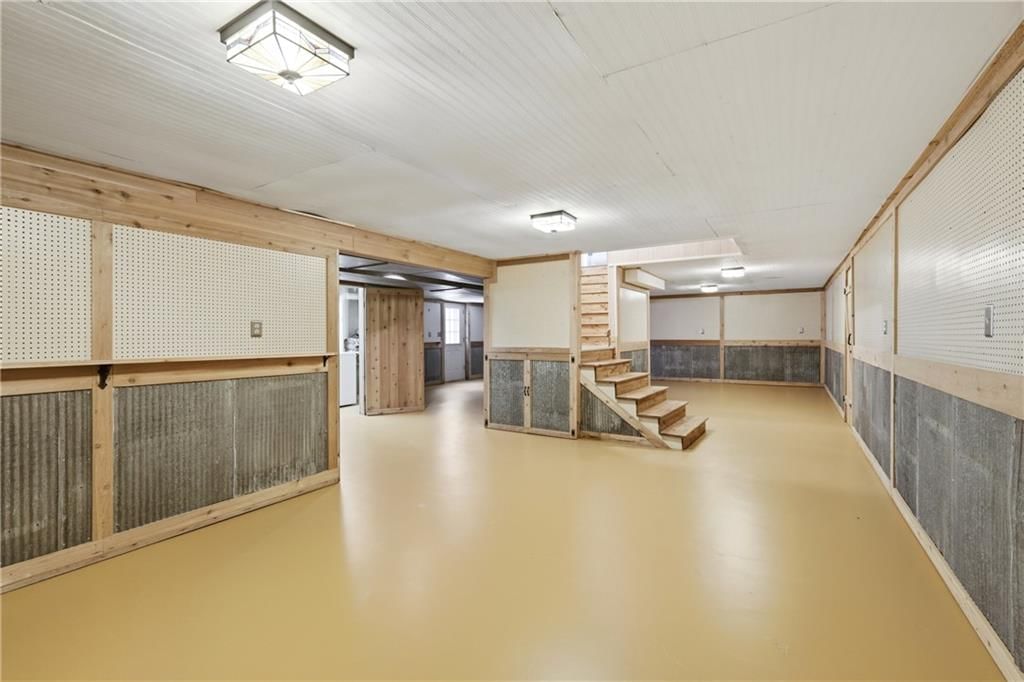 3609 S Phelps Road — photo 29