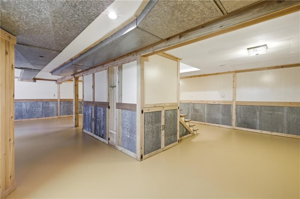3609 S Phelps Road — photo 32