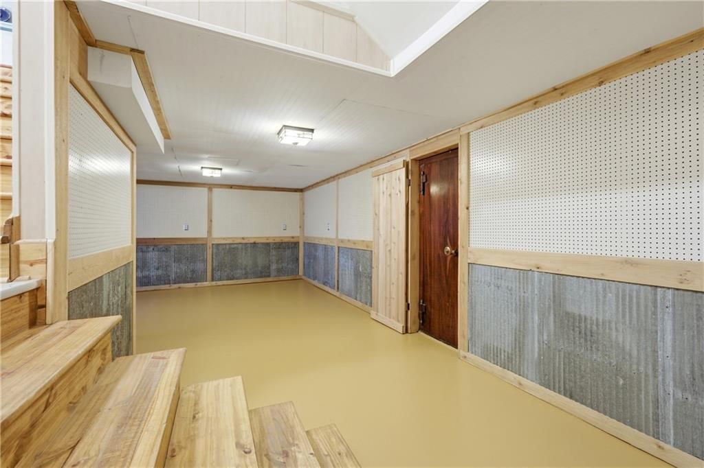 3609 S Phelps Road — photo 34