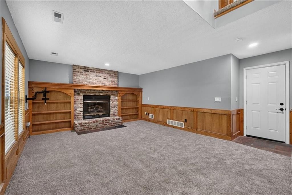 15624 W 81st Street — photo 7