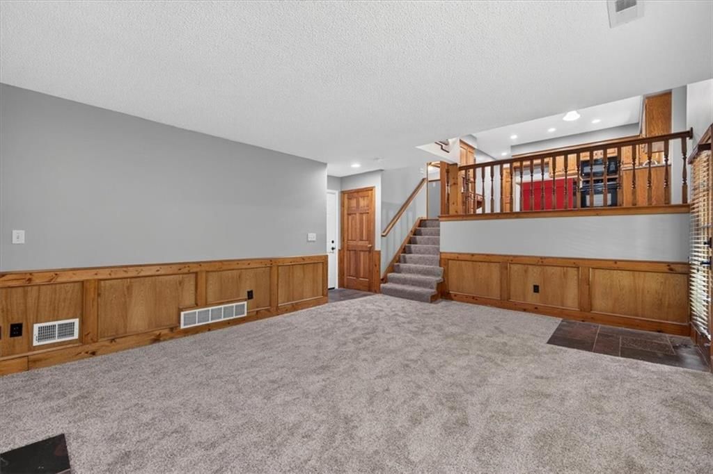 15624 W 81st Street — photo 8