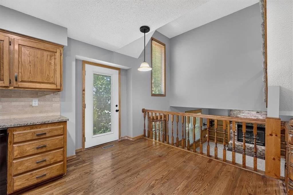 15624 W 81st Street — photo 17