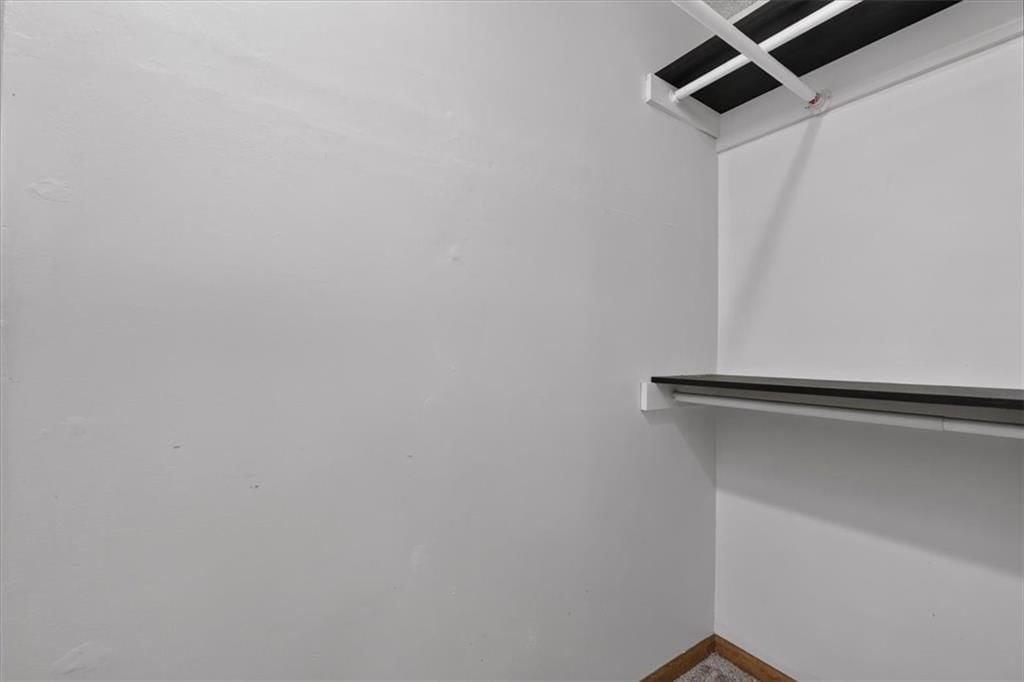 15624 W 81st Street — photo 30