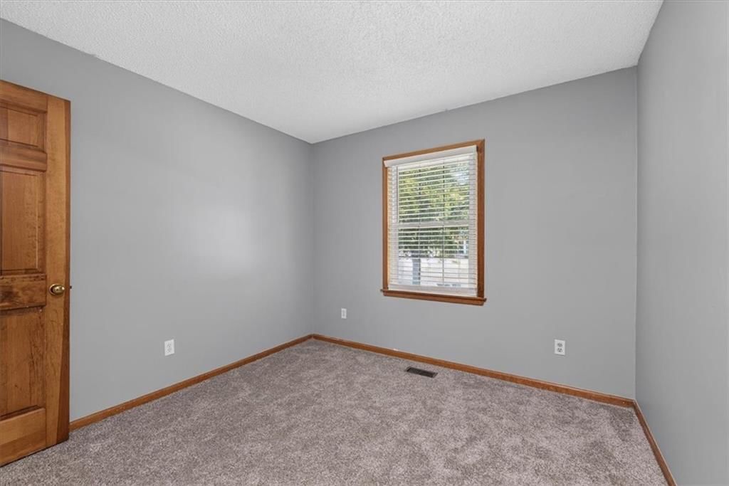15624 W 81st Street — photo 40