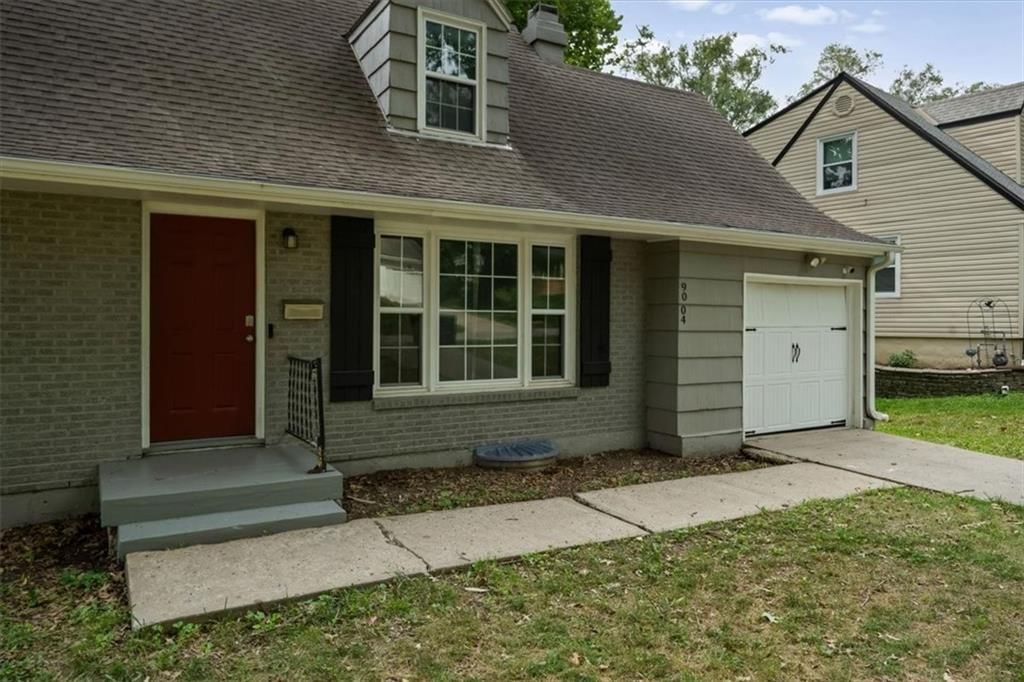 9004 Belleview Avenue — photo 2