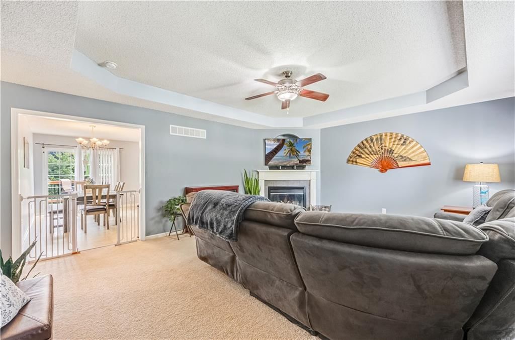714 Burlington Road — photo 9