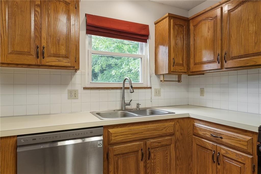 1412 N Anne Shirley Drive — photo 27