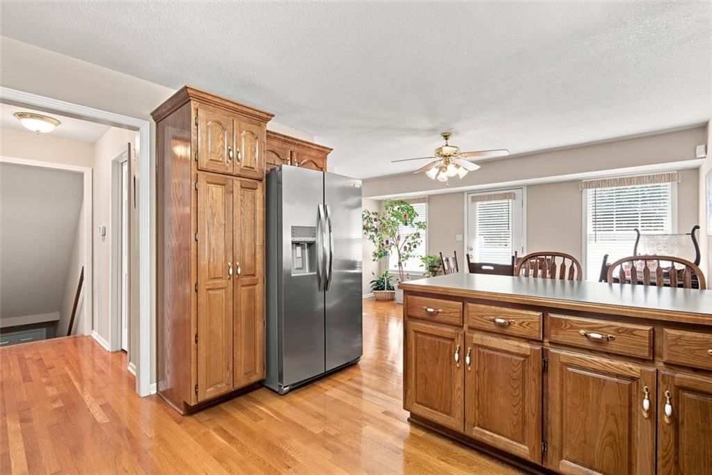 337 SE Canterbury Lane — photo 11