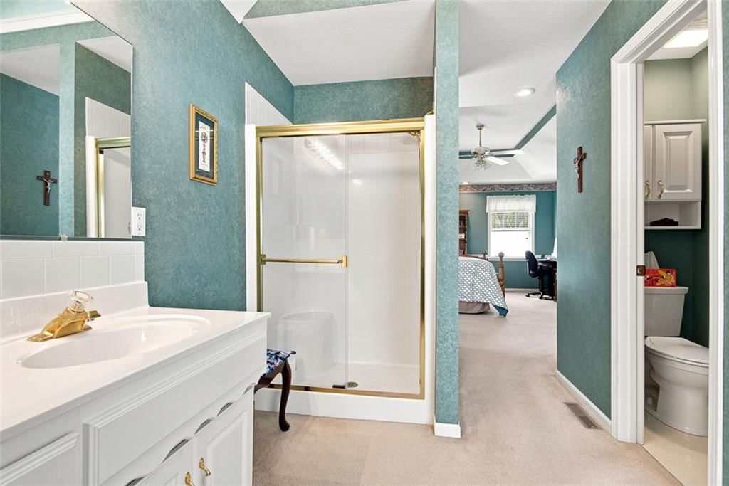 337 SE Canterbury Lane — photo 19