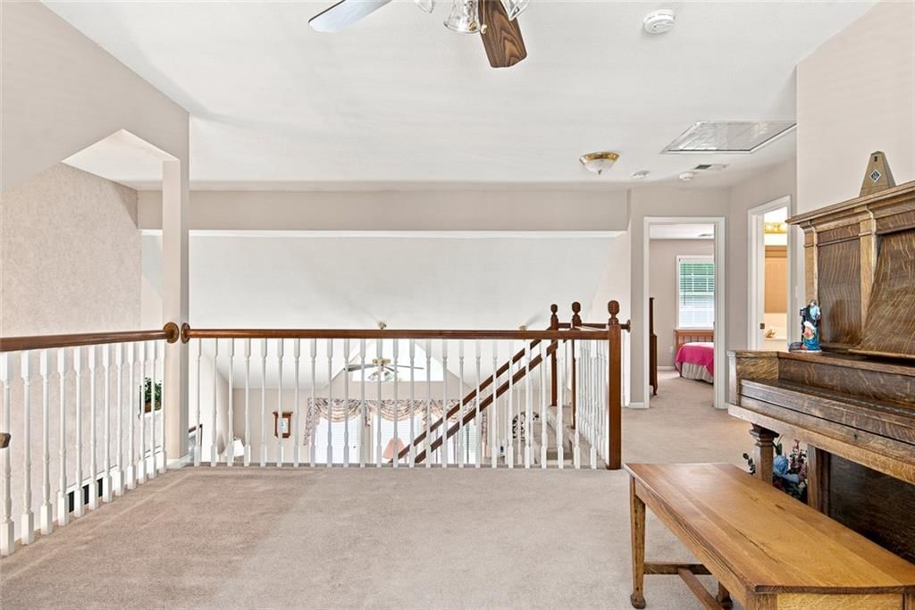 337 SE Canterbury Lane — photo 21