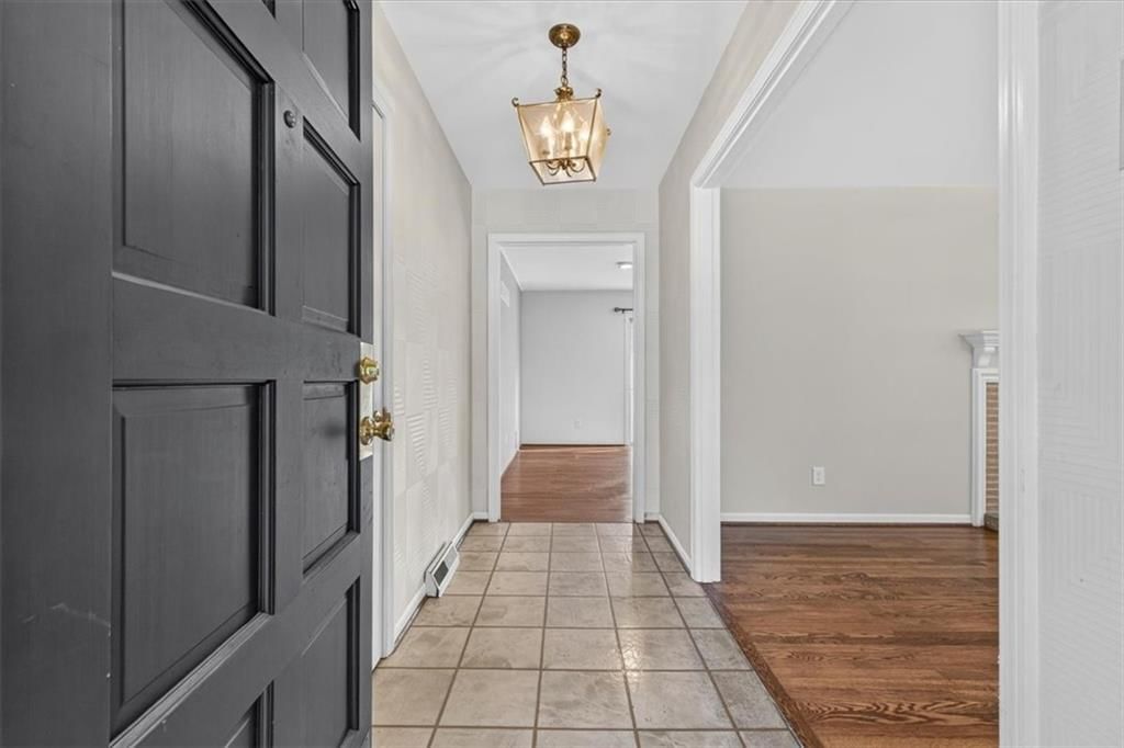 426 W 109th Street — photo 5
